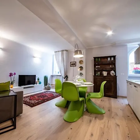 Residenza Vicolo Bovi * アッシジ