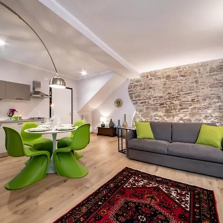 Residenza Vicolo Bovi Apartment
